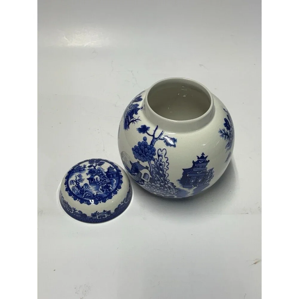 VINTAGE WILLOW R TWINING & CO BLUE AND WHITE GINGER JAR LIDDED BURGESS & LEIGH
